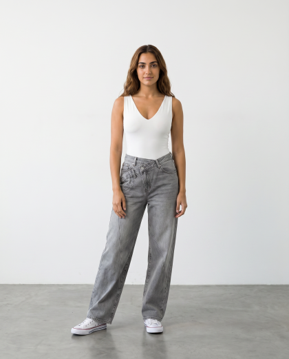 CF WOMAN_Gemini 3 (Nano Banana Pro)_2026-04-23_18-33-49